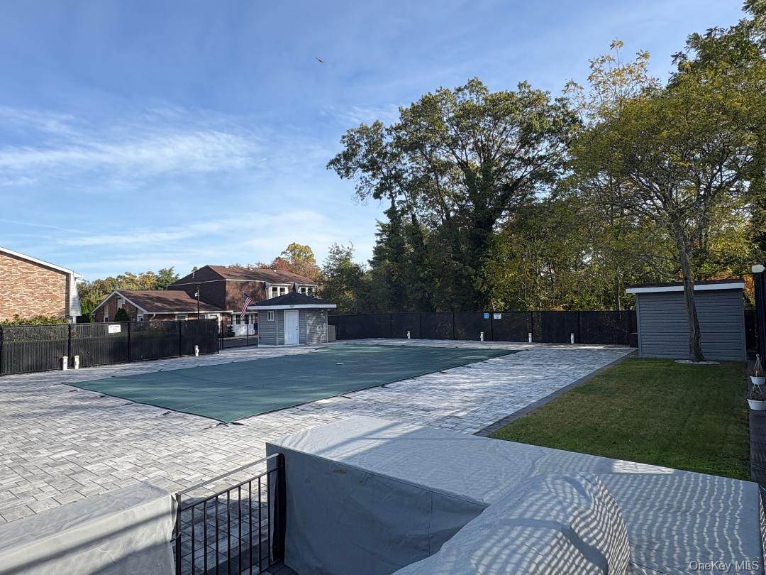 #20 photo, 204 Millard Avenue, サフォーク郡 West Babylon , NY 11704