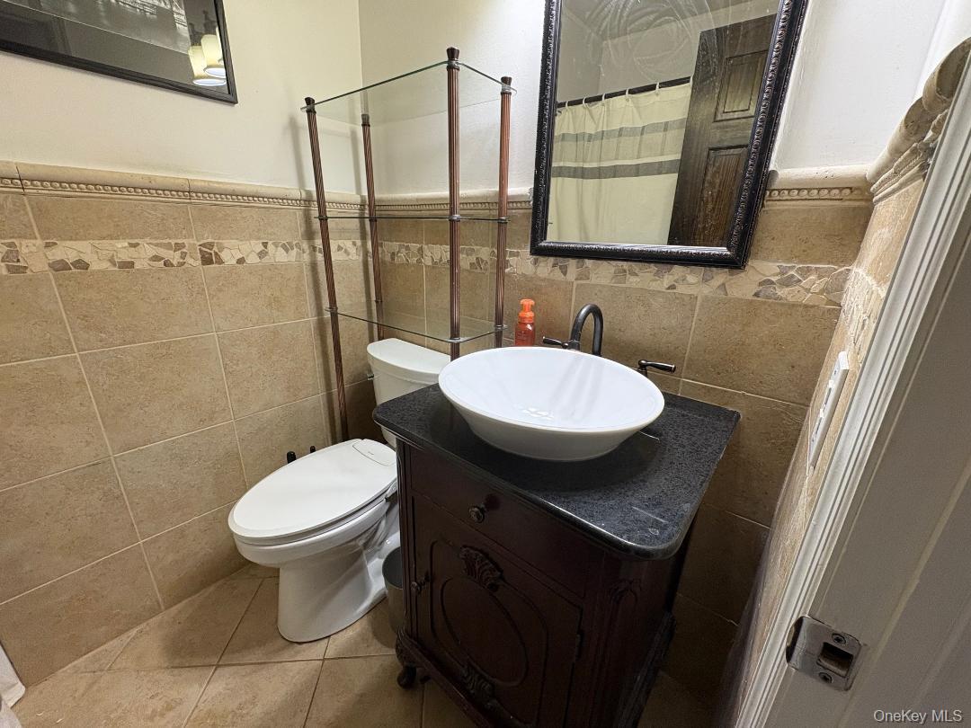 #7 photo, 204 Millard Avenue, サフォーク郡 West Babylon , NY 11704