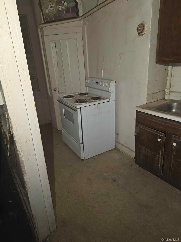 #6 photo, 86 Montgomery Street, Poughkeepsie , NY 12601