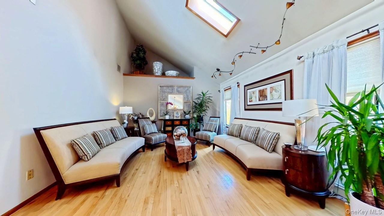 #10 photo, 17 Arlington Drive, Harriman , NY 10926