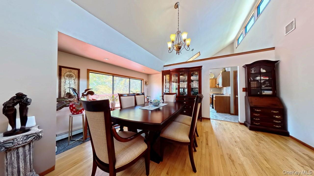 #11 photo, 17 Arlington Drive, Harriman , NY 10926