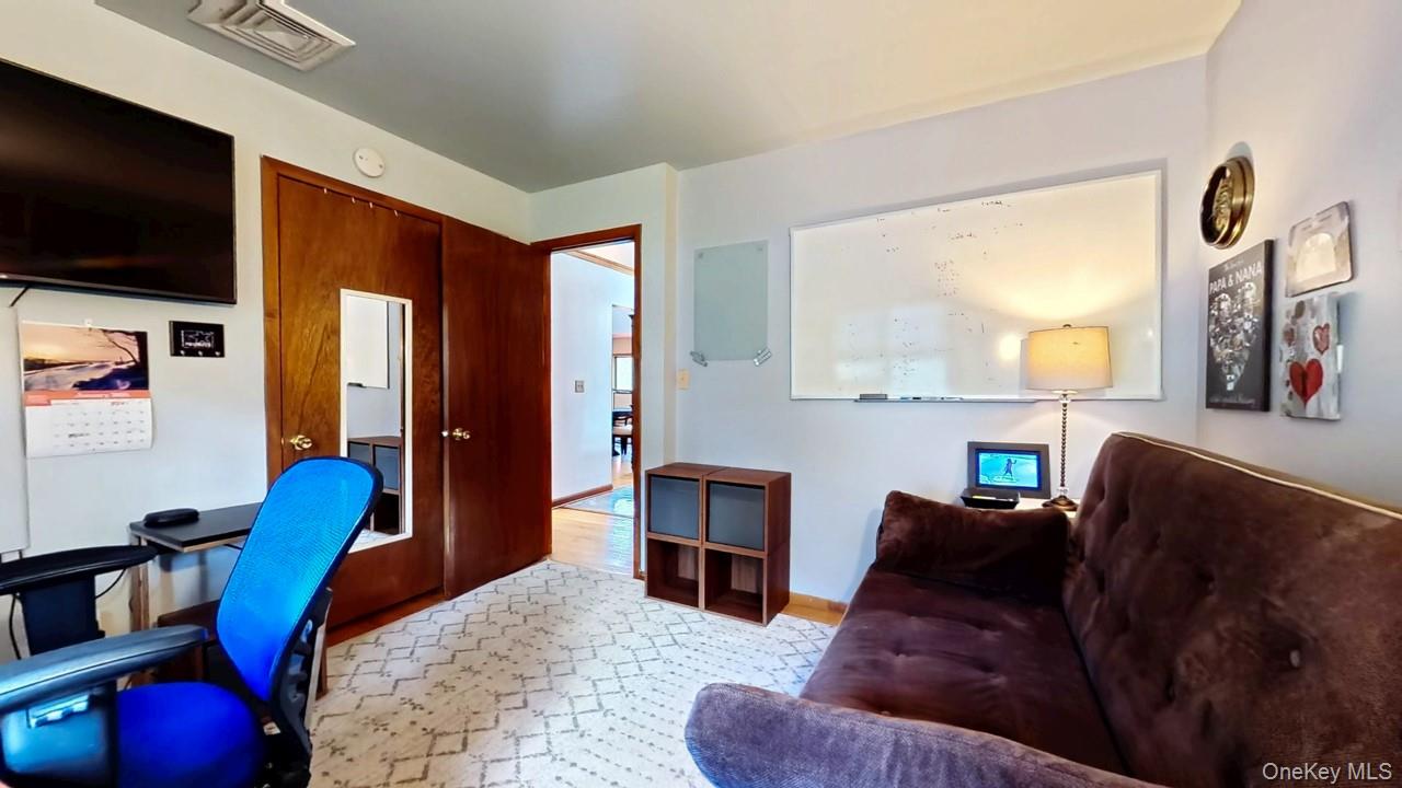 #19 photo, 17 Arlington Drive, Harriman , NY 10926