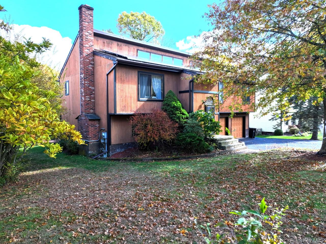 #2 photo, 17 Arlington Drive, Harriman , NY 10926