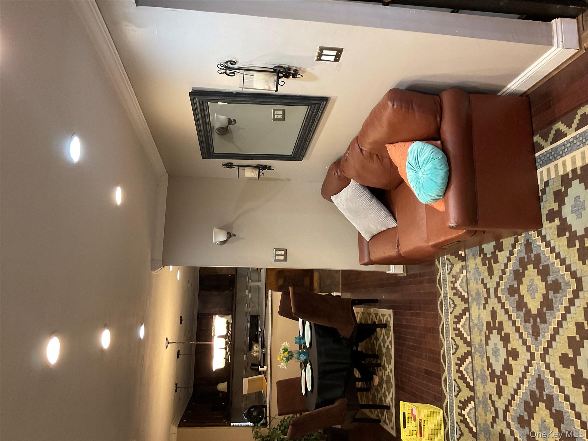 #4 photo, 444 Underhill Avenue, ブロンクス区 Bronx , NY 10473