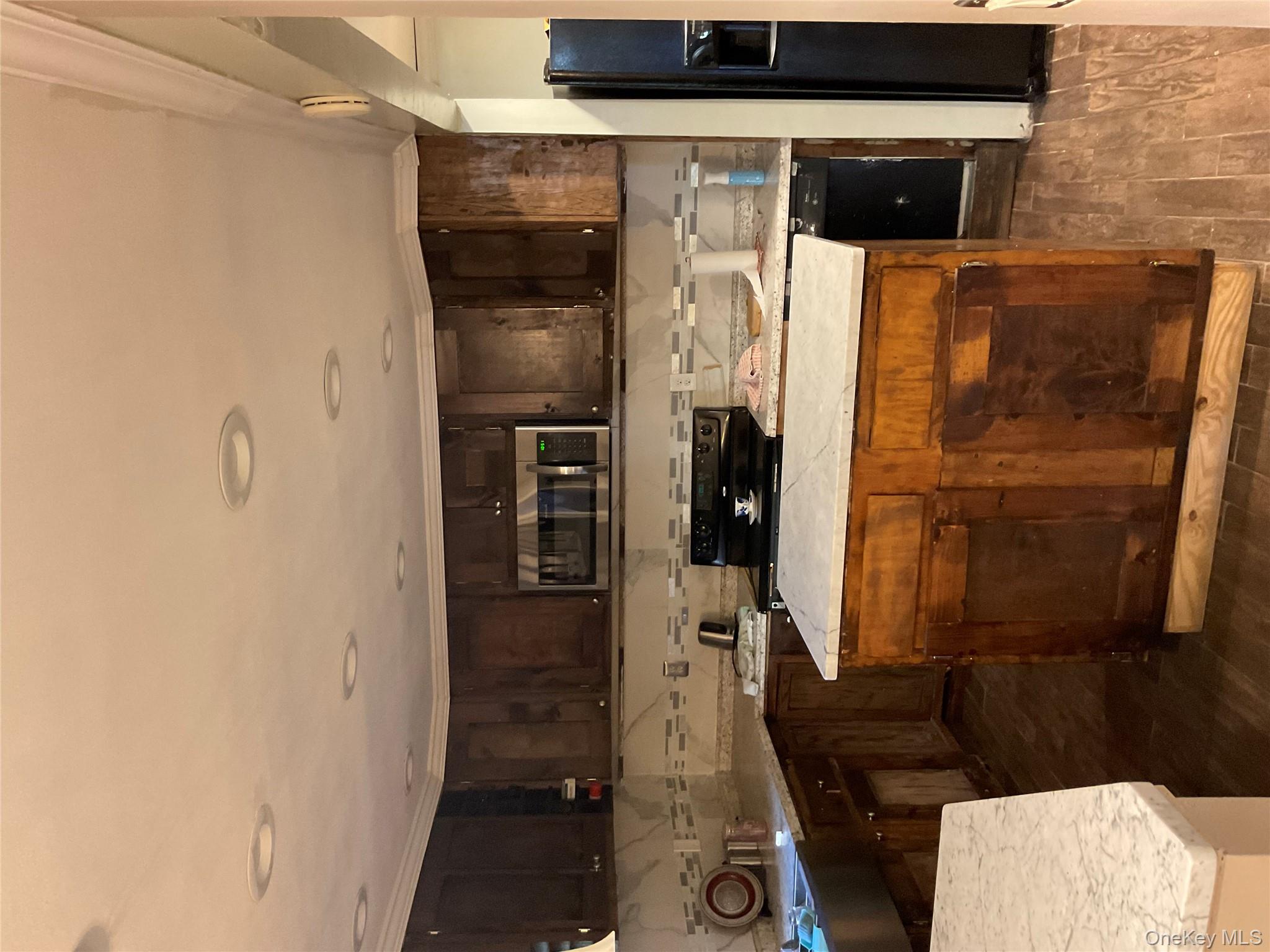 #9 photo, 444 Underhill Avenue, ブロンクス区 Bronx , NY 10473