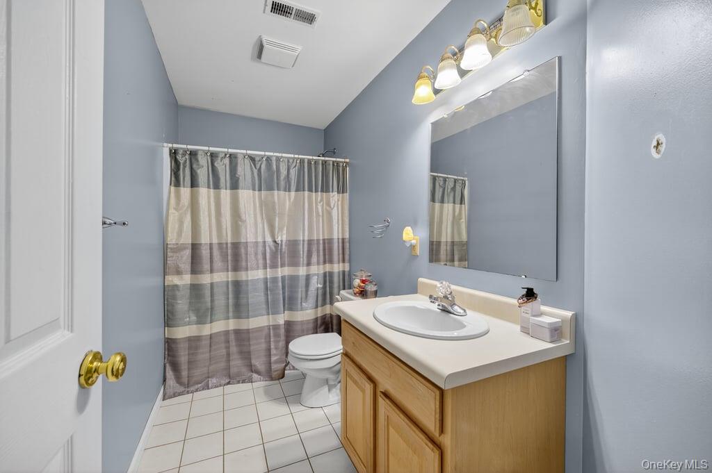 #13 photo, 5 Northview Lane, Hopewell Junction , NY 12533