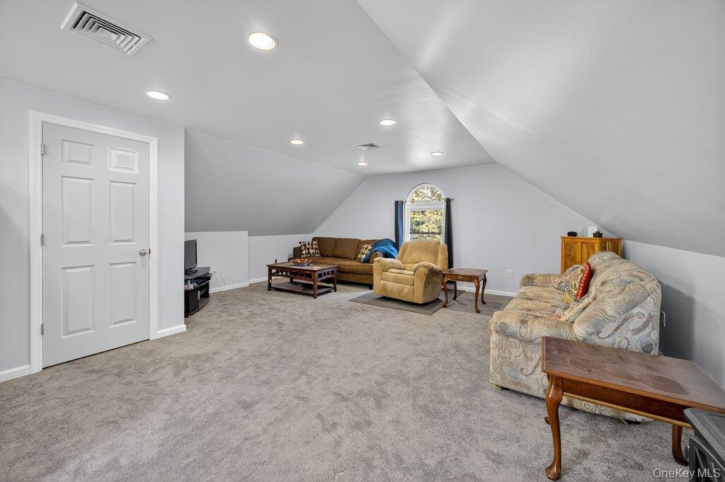 #7 photo, 5 Northview Lane, Hopewell Junction , NY 12533