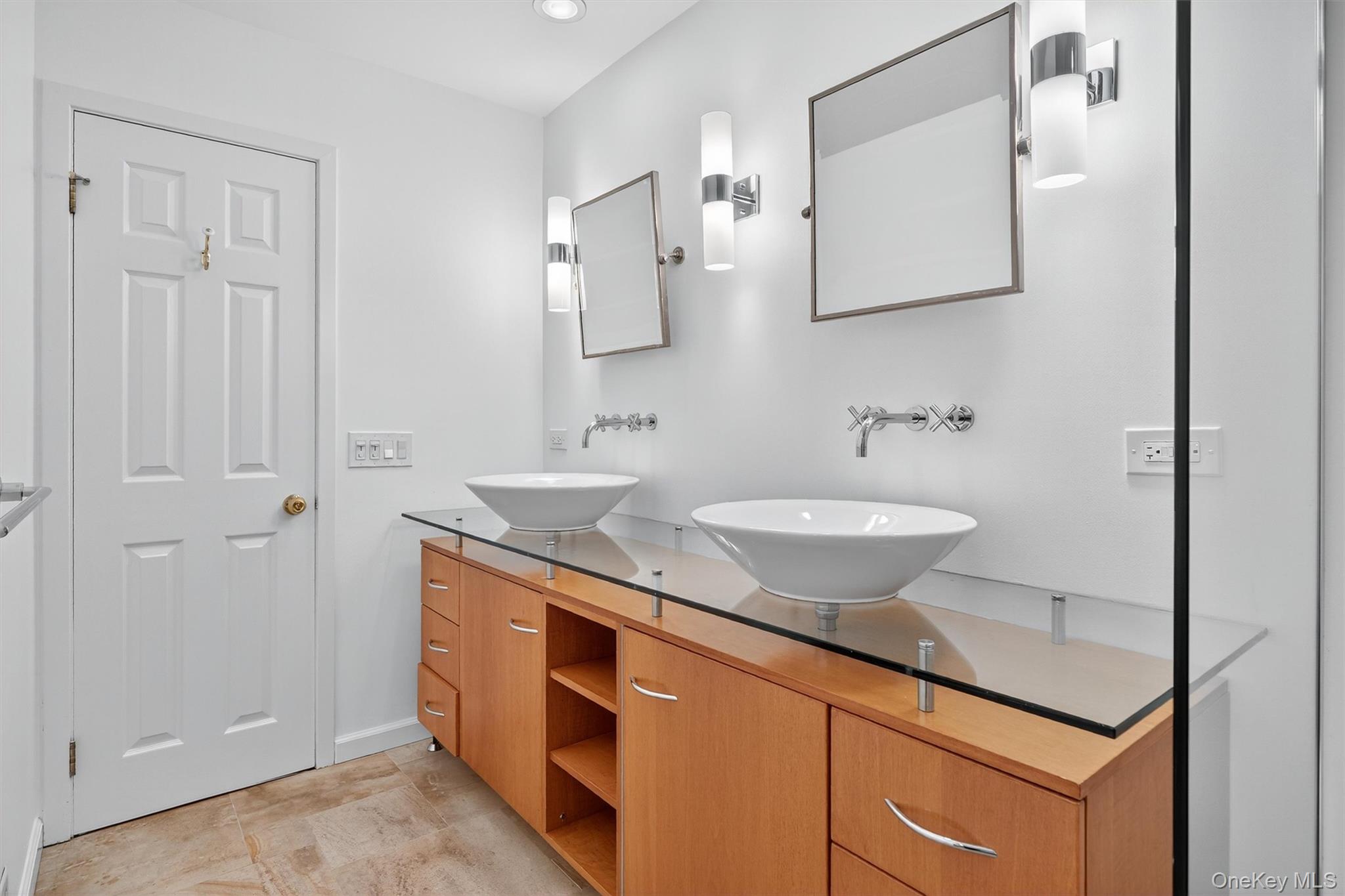 #19 photo, 57 Boulder Ridge Road, Scarsdale , NY 10583