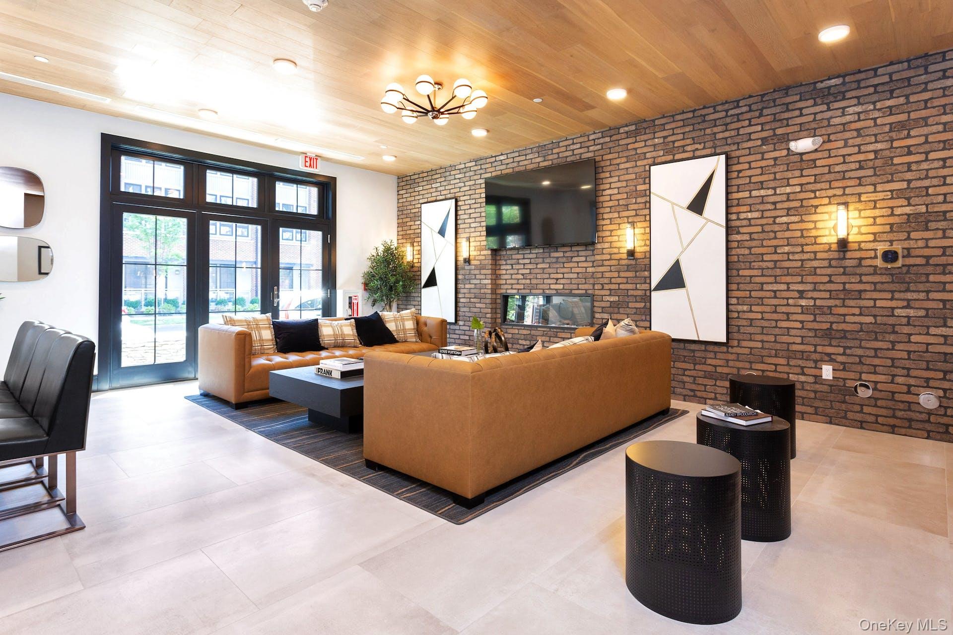 #3 photo, 102 Legend Drive, Sleepy Hollow , NY 10591