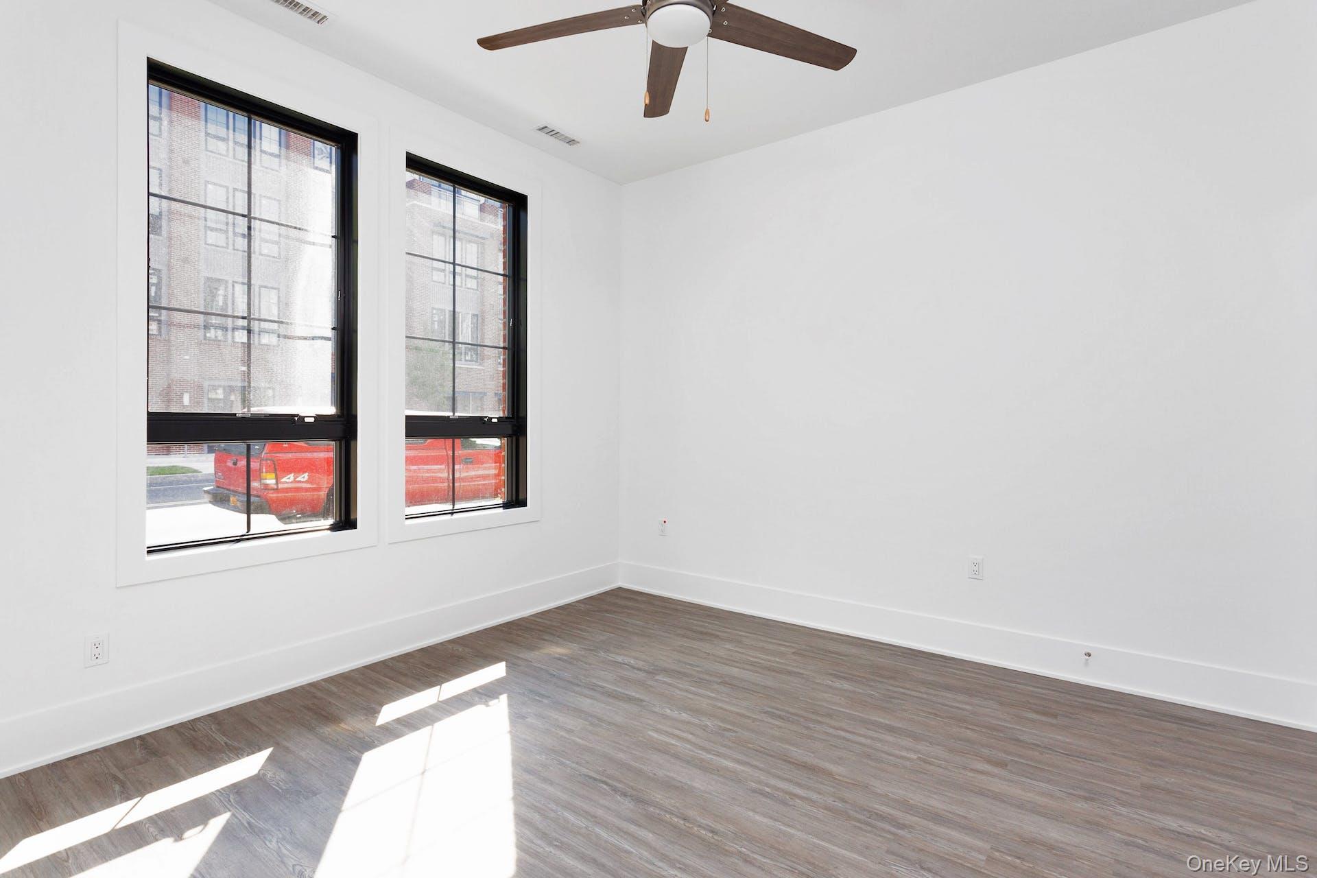 #4 photo, 102 Legend Drive, Sleepy Hollow , NY 10591