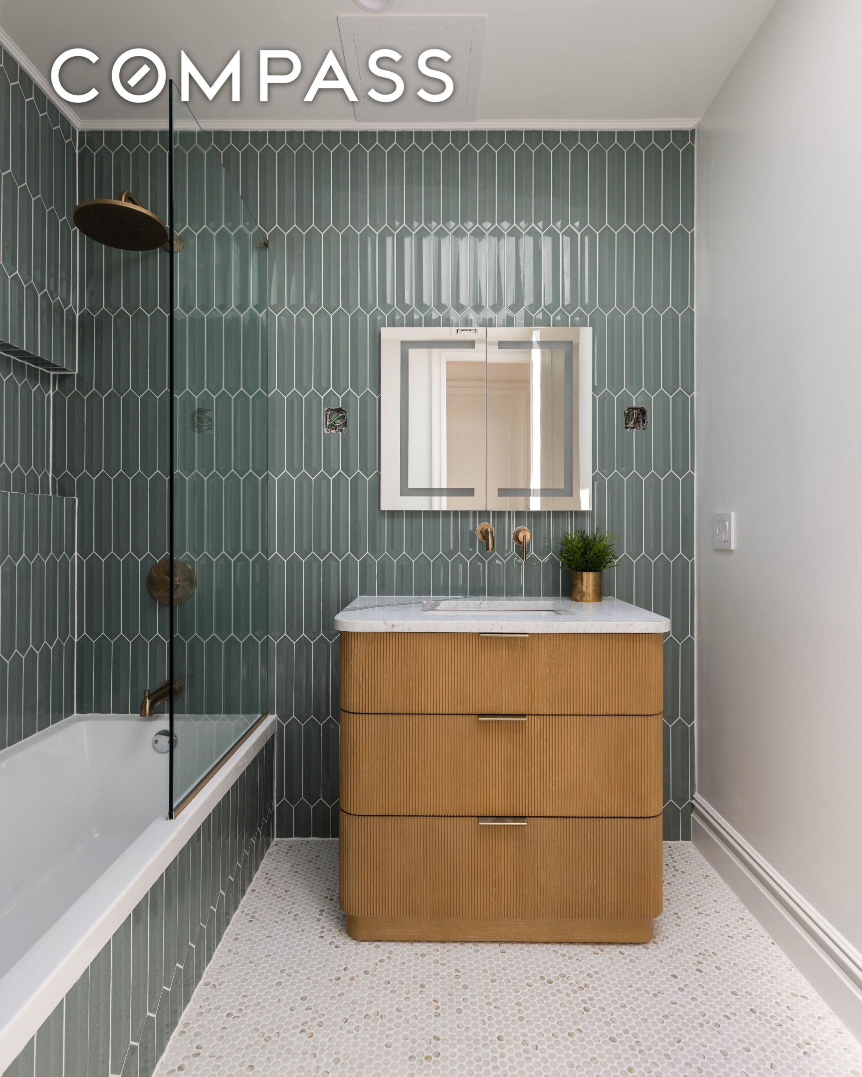 #16 photo, 521 Monroe Street, Bedford-Stuyvesant , NY 11221