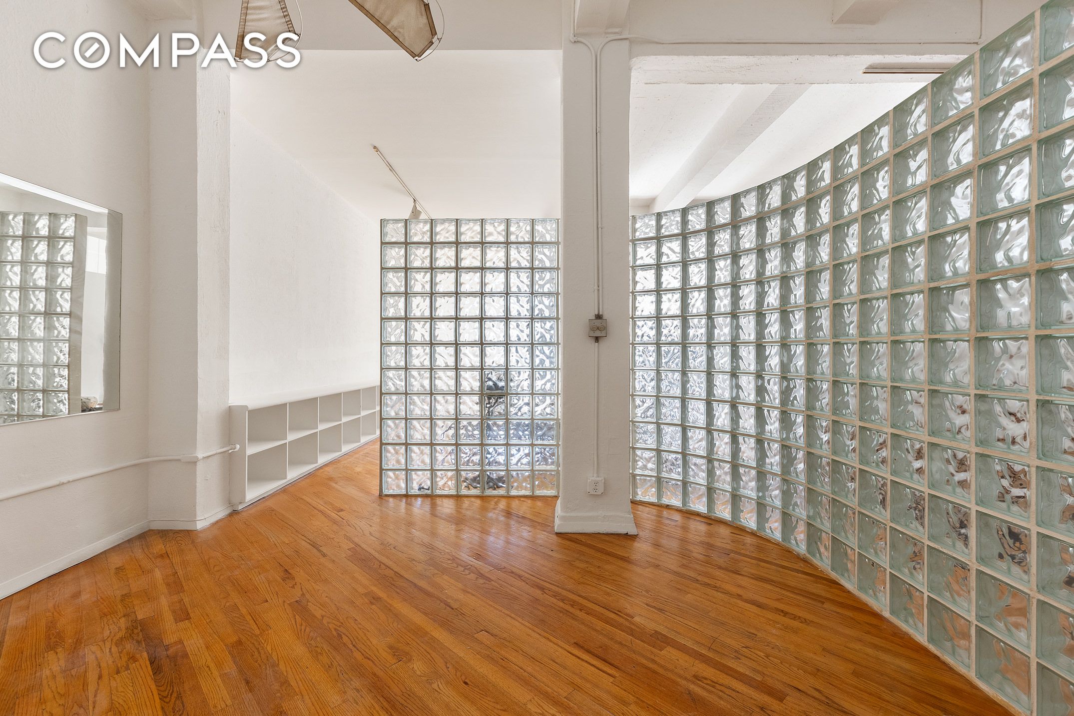 #13 photo, 161 W 15th Street, Chelsea , NY 10011