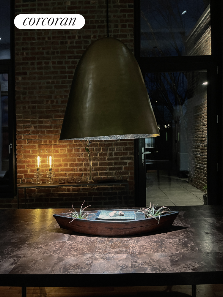 #20 photo, Brooklyn, Greenpoint , NY 11222