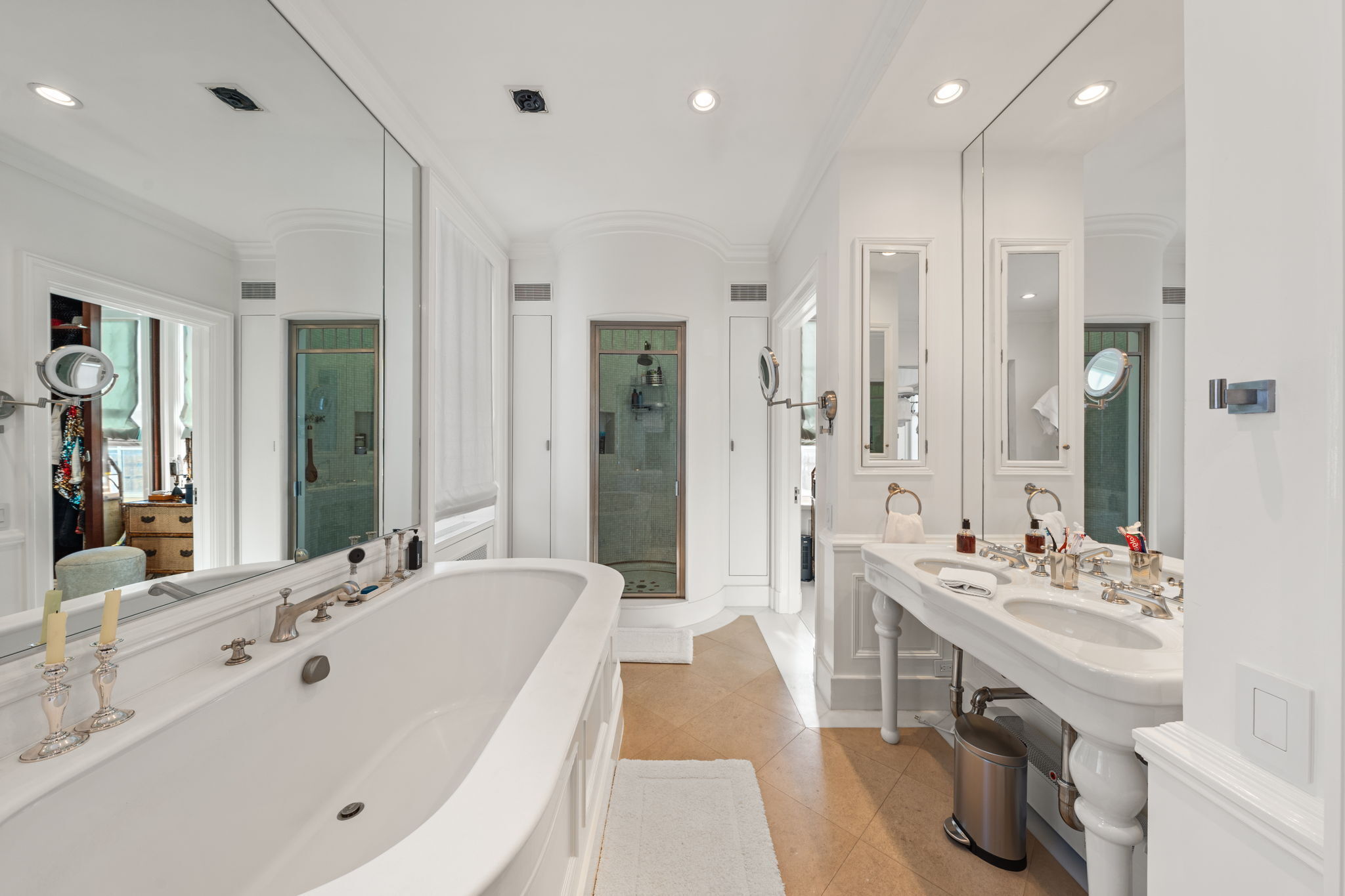 #13 photo, 32 E 64th Street, マンハッタン Lenox Hill , NY 10065