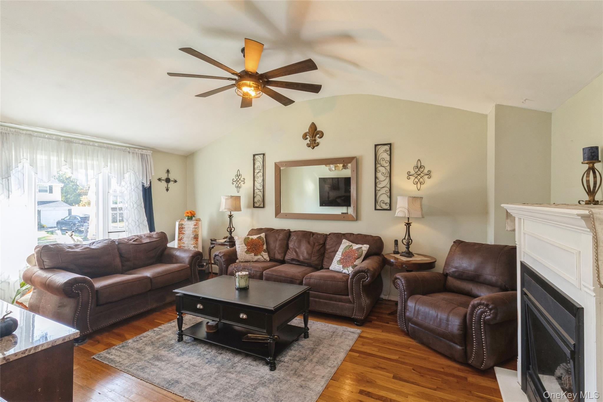 #10 photo, 30 Fairlane Drive, Selden , NY 11784