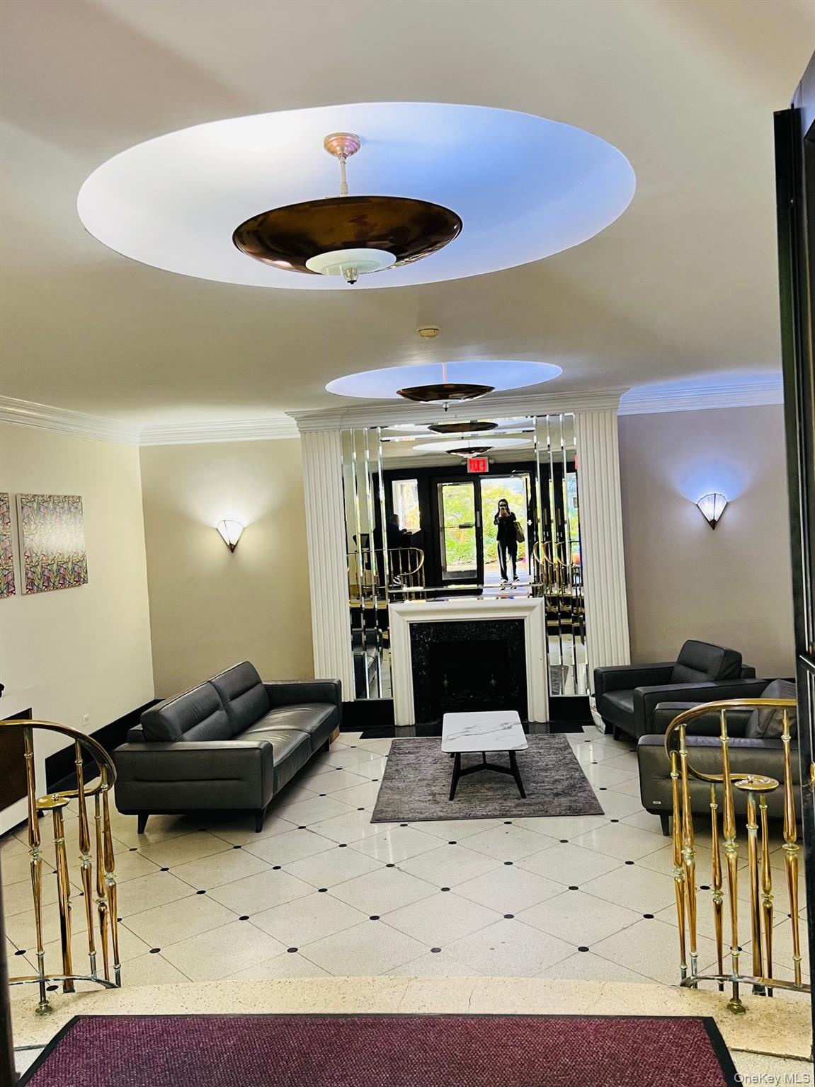 #3 photo, 67-35 Yellowstone Boulevard, クイーンズ区 Forest Hills , NY 11375