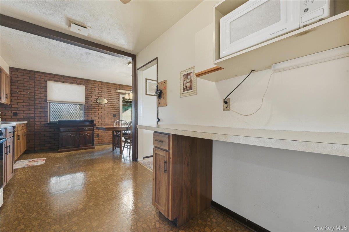 #15 photo, 413 Grand Boulevard, サフォーク郡 Deer Park , NY 11729