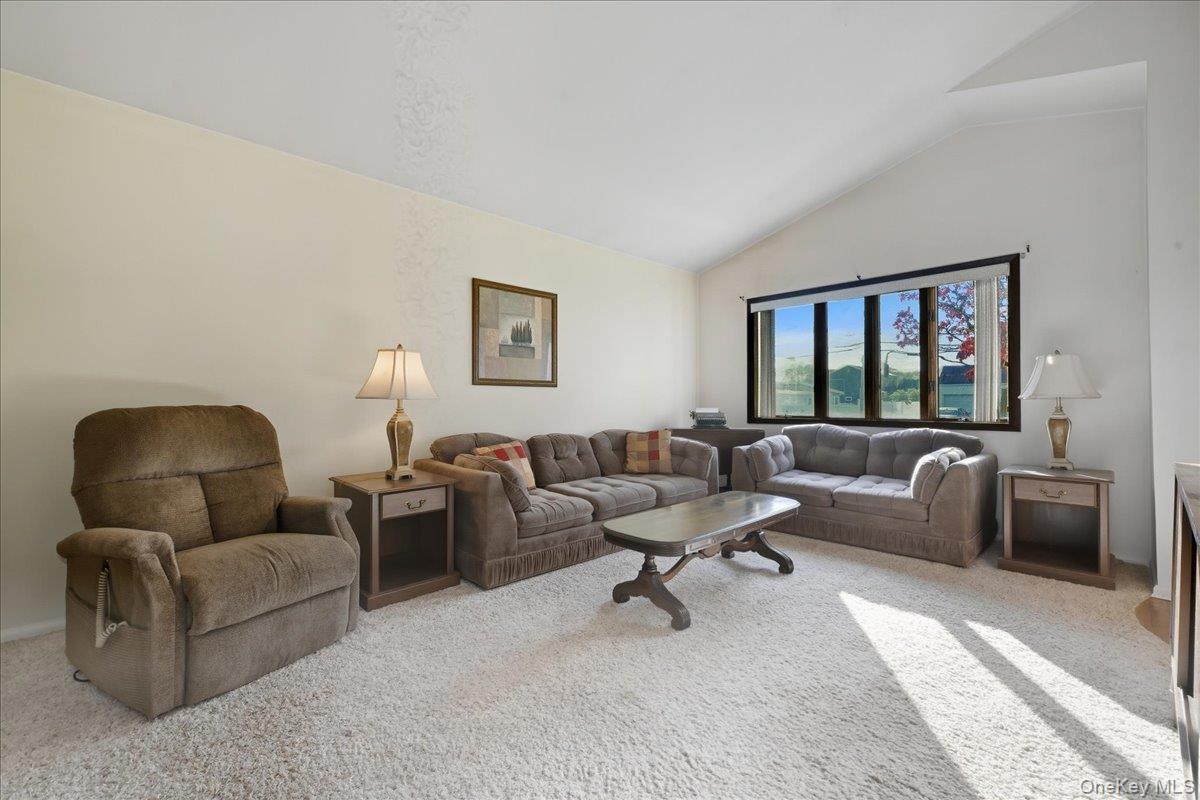 #5 photo, 413 Grand Boulevard, サフォーク郡 Deer Park , NY 11729