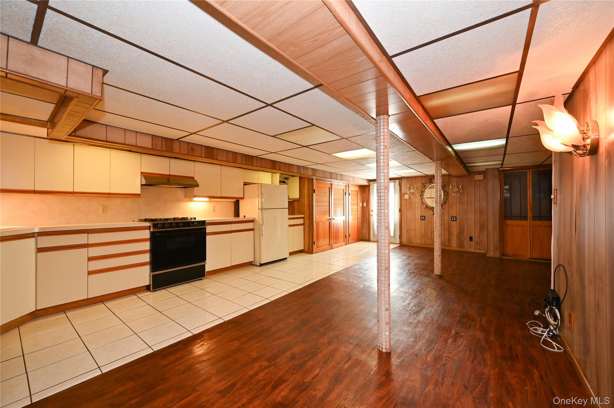 #11 photo, 79-23 69 Avenue, クイーンズ区 Middle Village , NY 11379