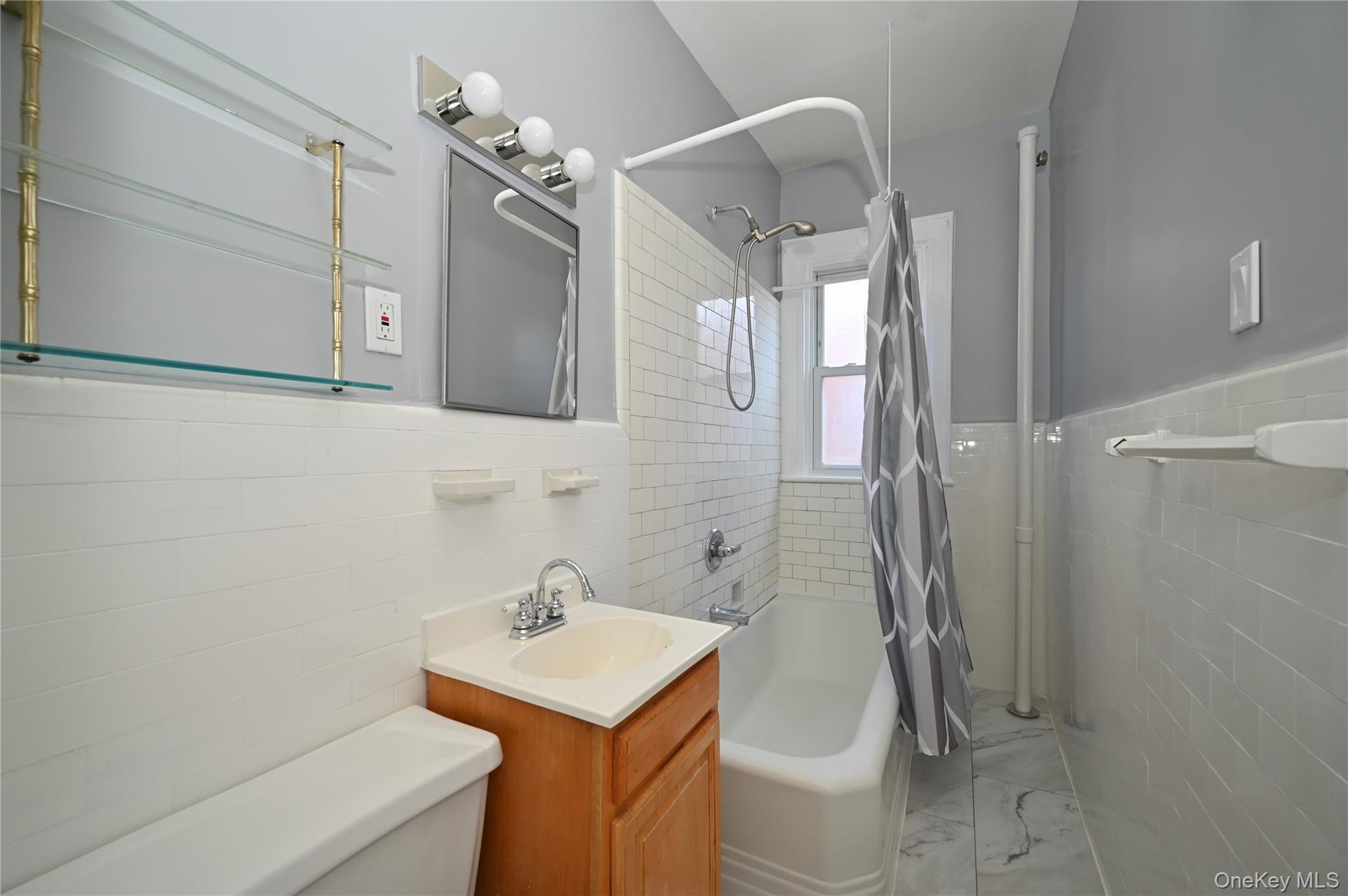 #17 photo, 79-23 69 Avenue, クイーンズ区 Middle Village , NY 11379