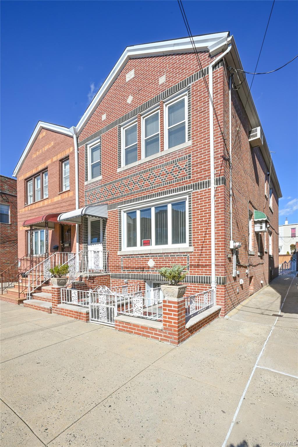 #2 photo, 79-23 69 Avenue, クイーンズ区 Middle Village , NY 11379