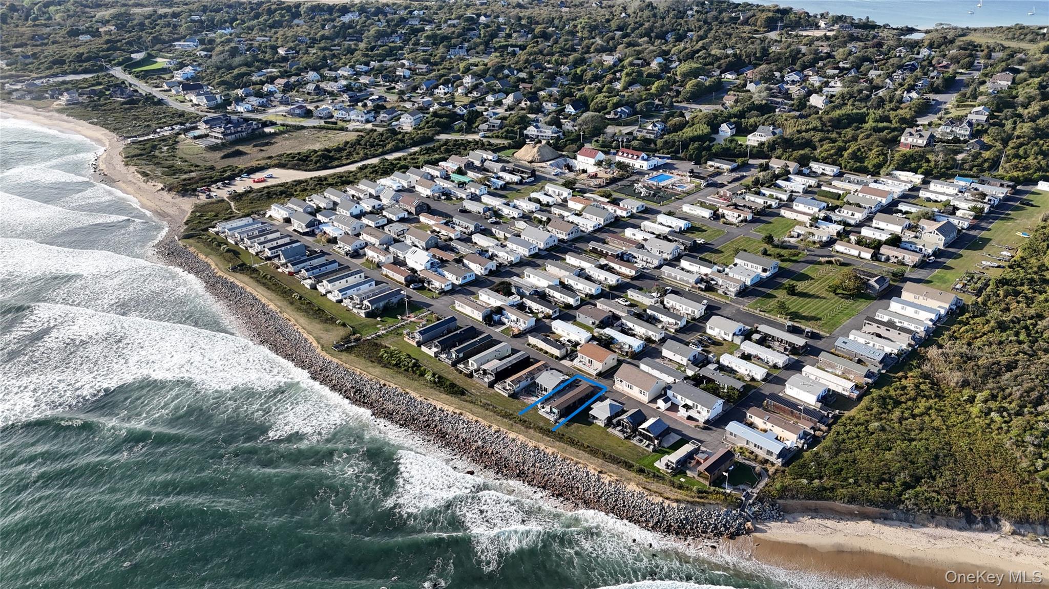 #1 photo, 100 Deforest Road, サフォーク郡 Montauk , NY 11954