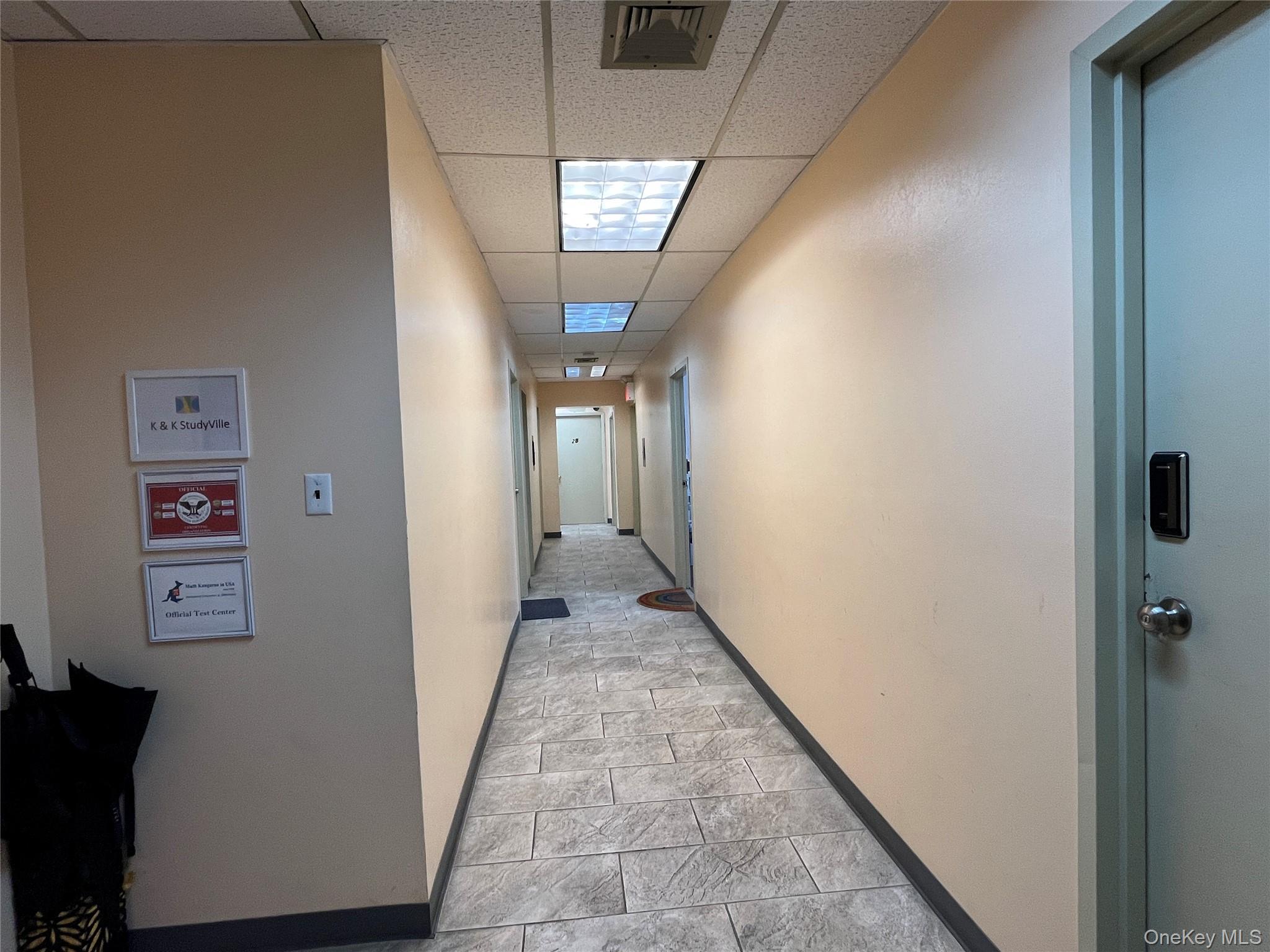 #6 photo, 251-11 Northern Blvd, Little Neck , NY 11362