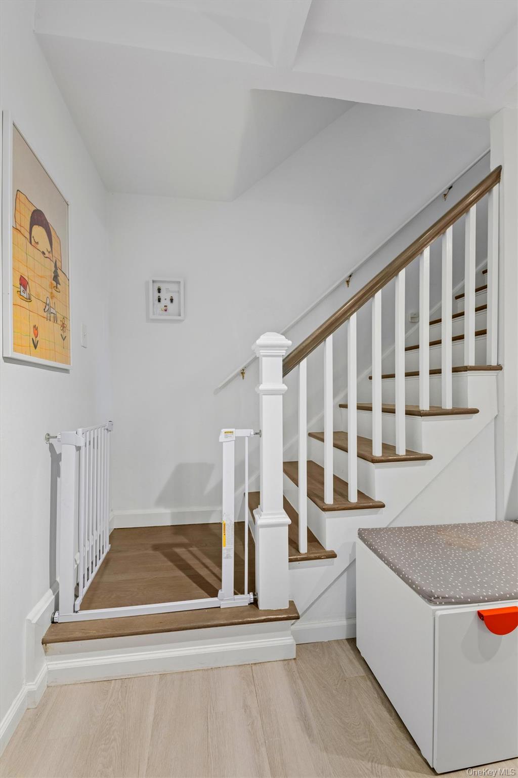 #15 photo, 147-35 Village Road, クイーンズ区 Briarwood , NY 11435