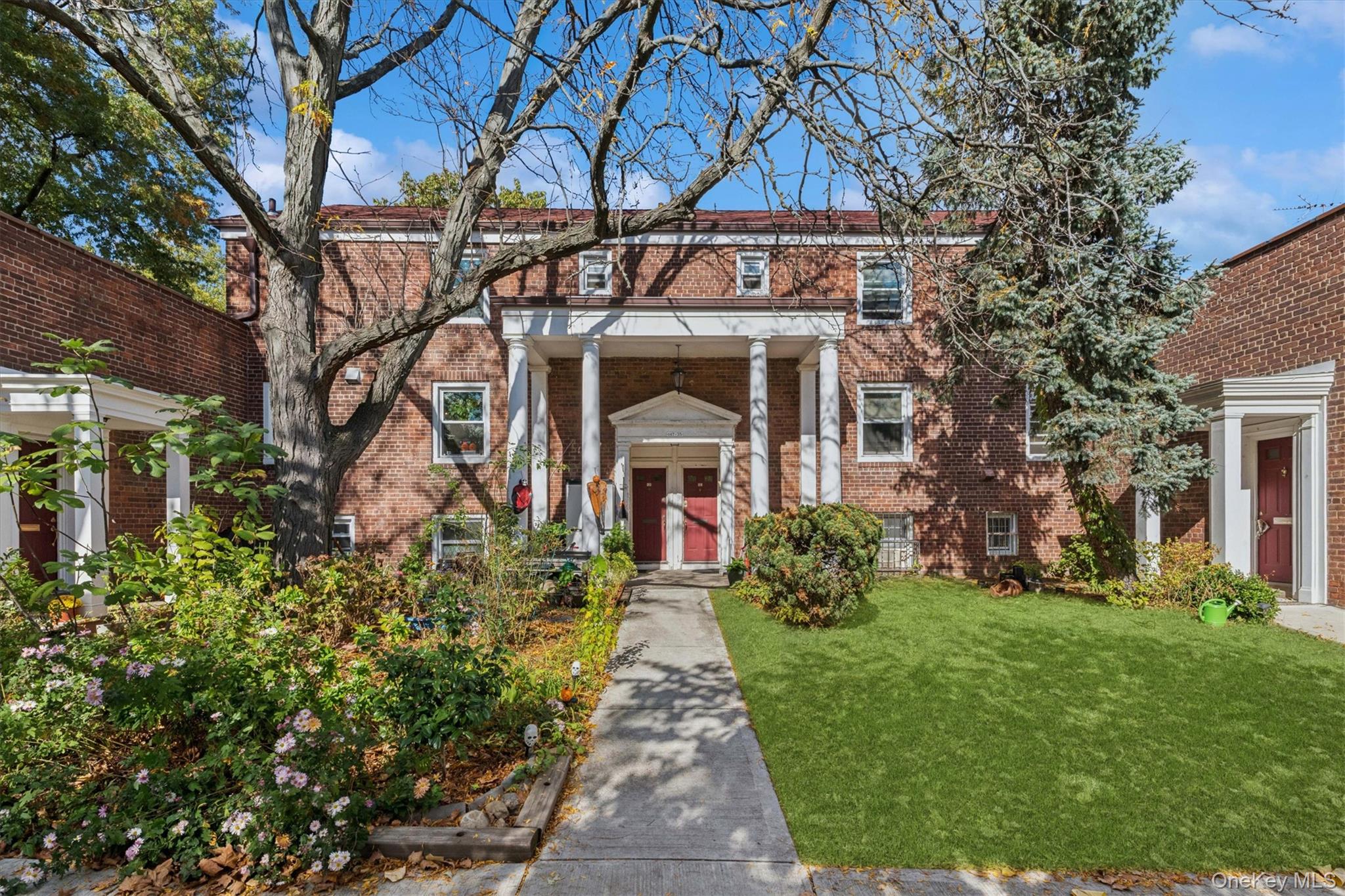 #19 photo, 147-35 Village Road, クイーンズ区 Briarwood , NY 11435