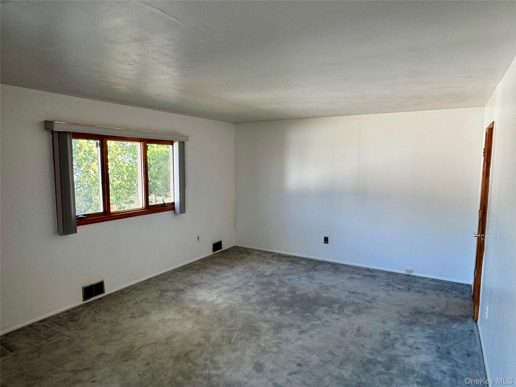 #15 photo, 316 Violet Street, Massapequa Park , NY 11762