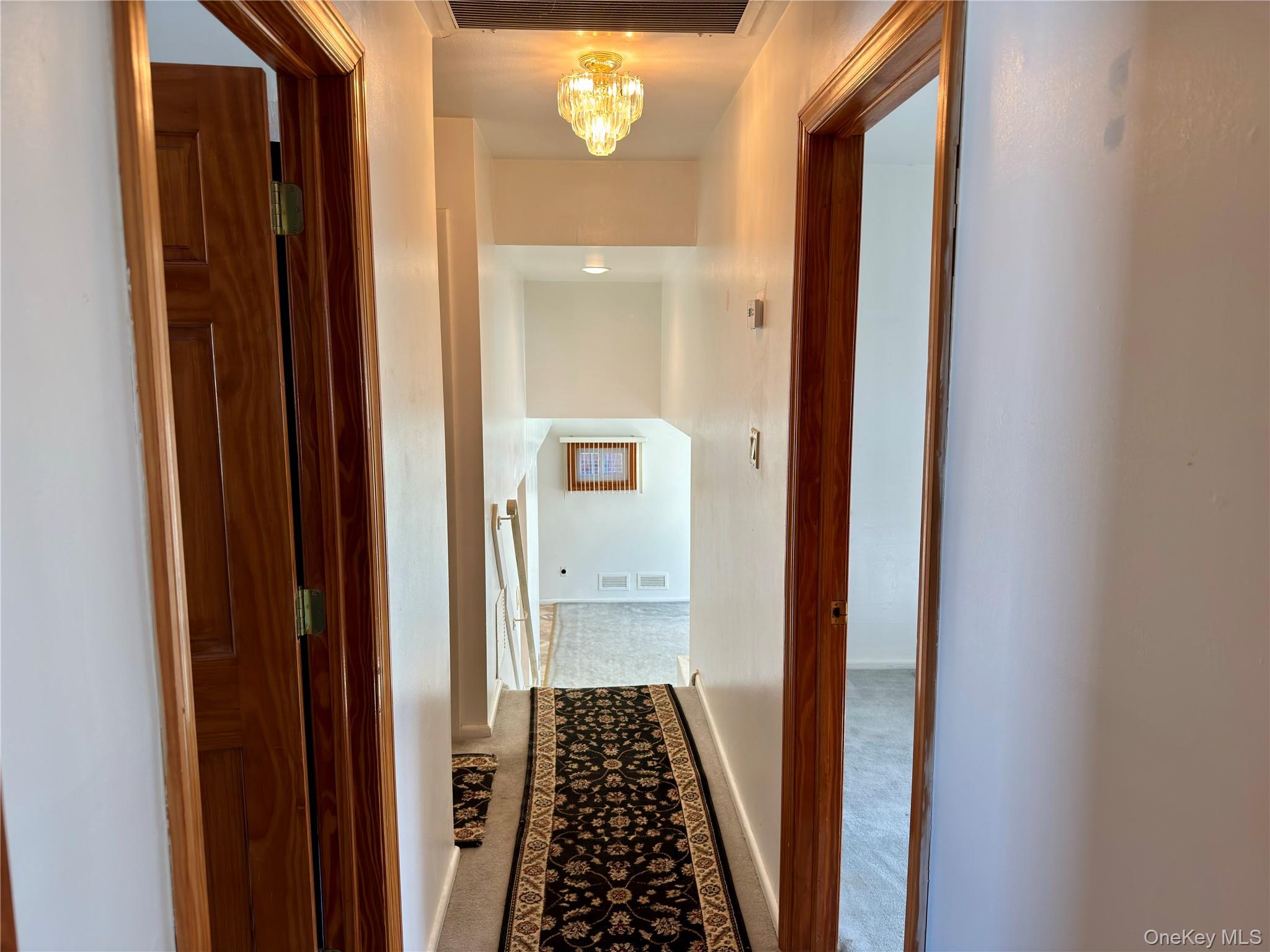 #18 photo, 316 Violet Street, Massapequa Park , NY 11762