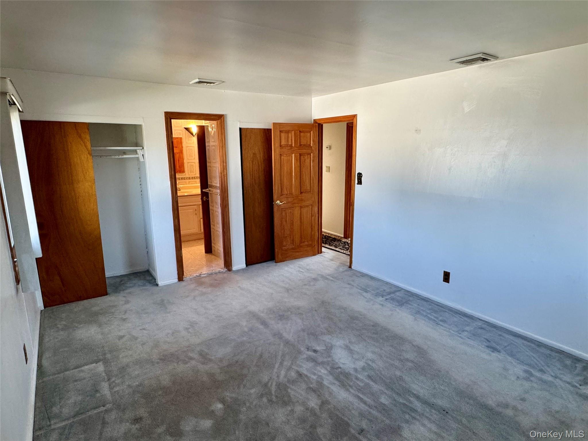 #19 photo, 316 Violet Street, Massapequa Park , NY 11762