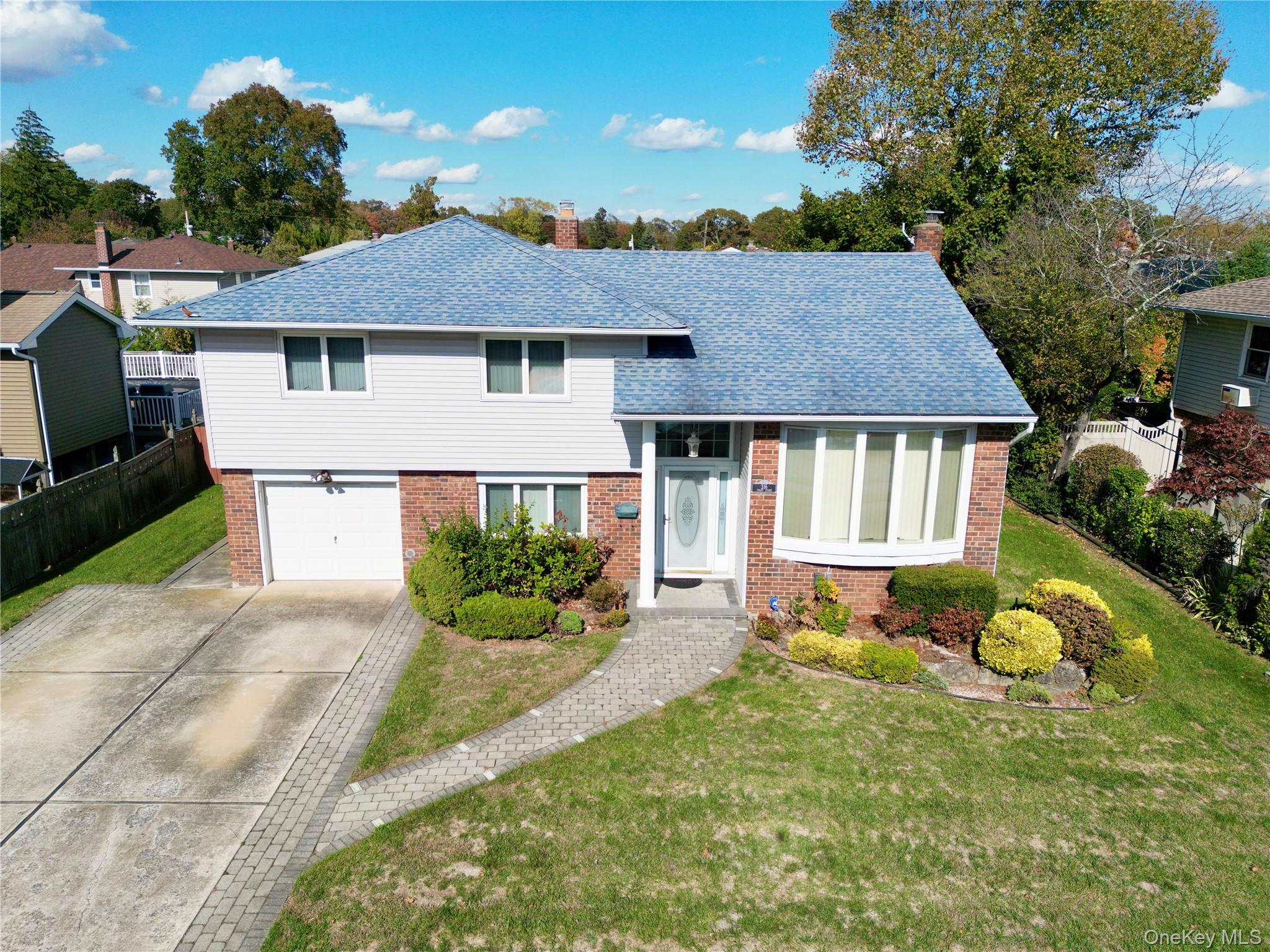 #2 photo, 316 Violet Street, Massapequa Park , NY 11762