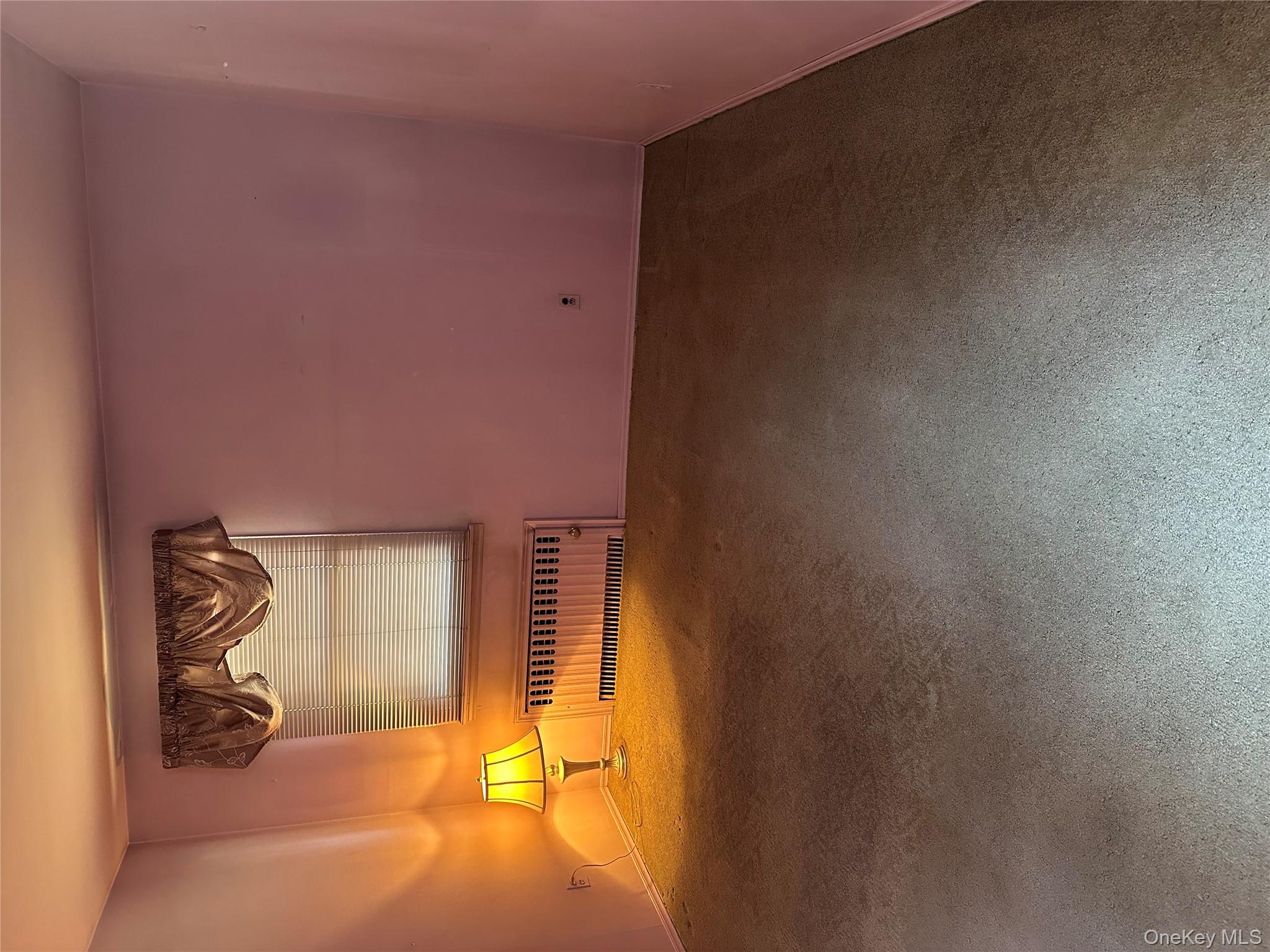 #7 photo, 8125 258th Street, Floral Park , NY 11004