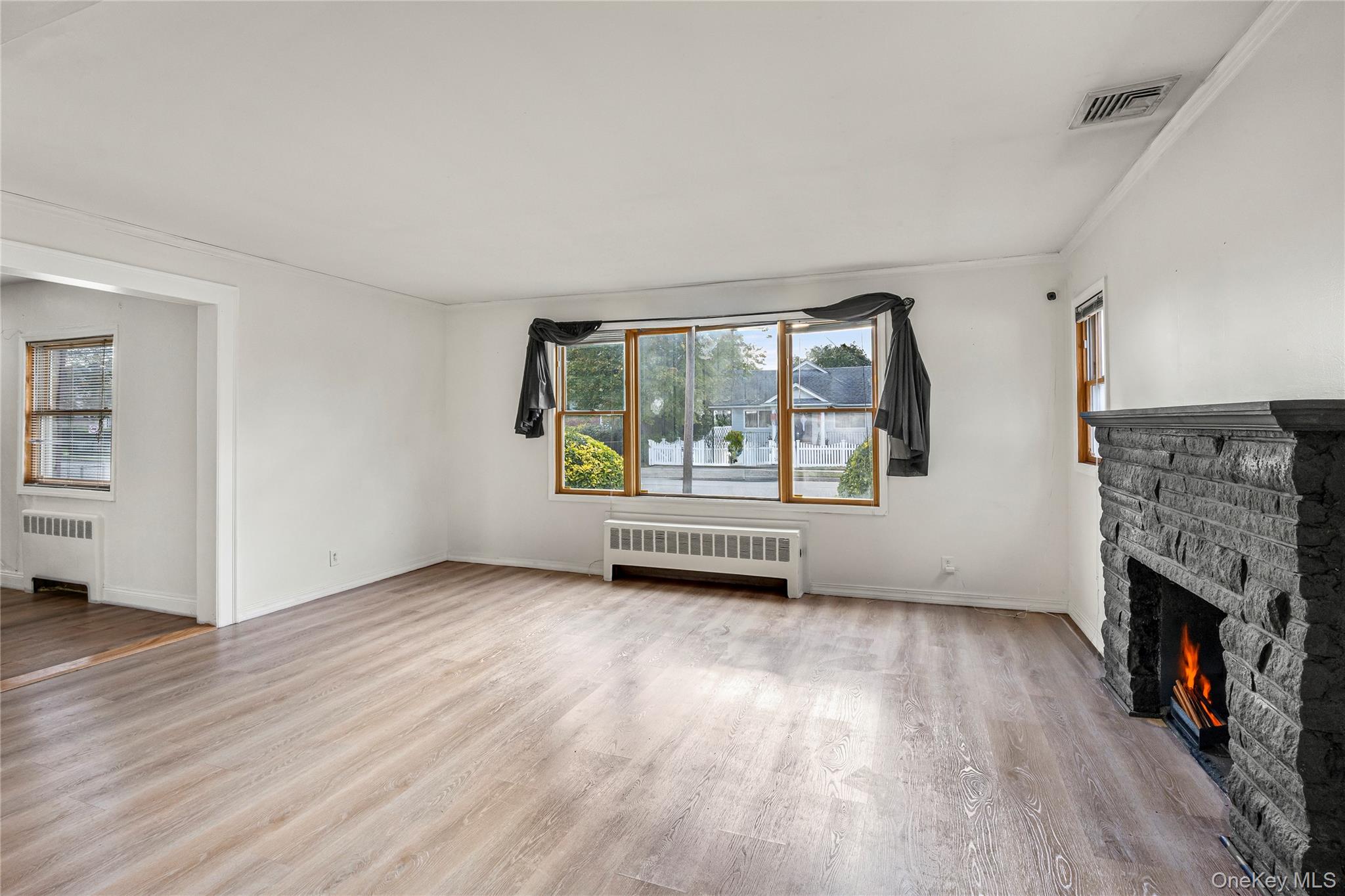 #16 photo, 187 Kennedy Avenue, ナッソー郡 Hempstead , NY 11550