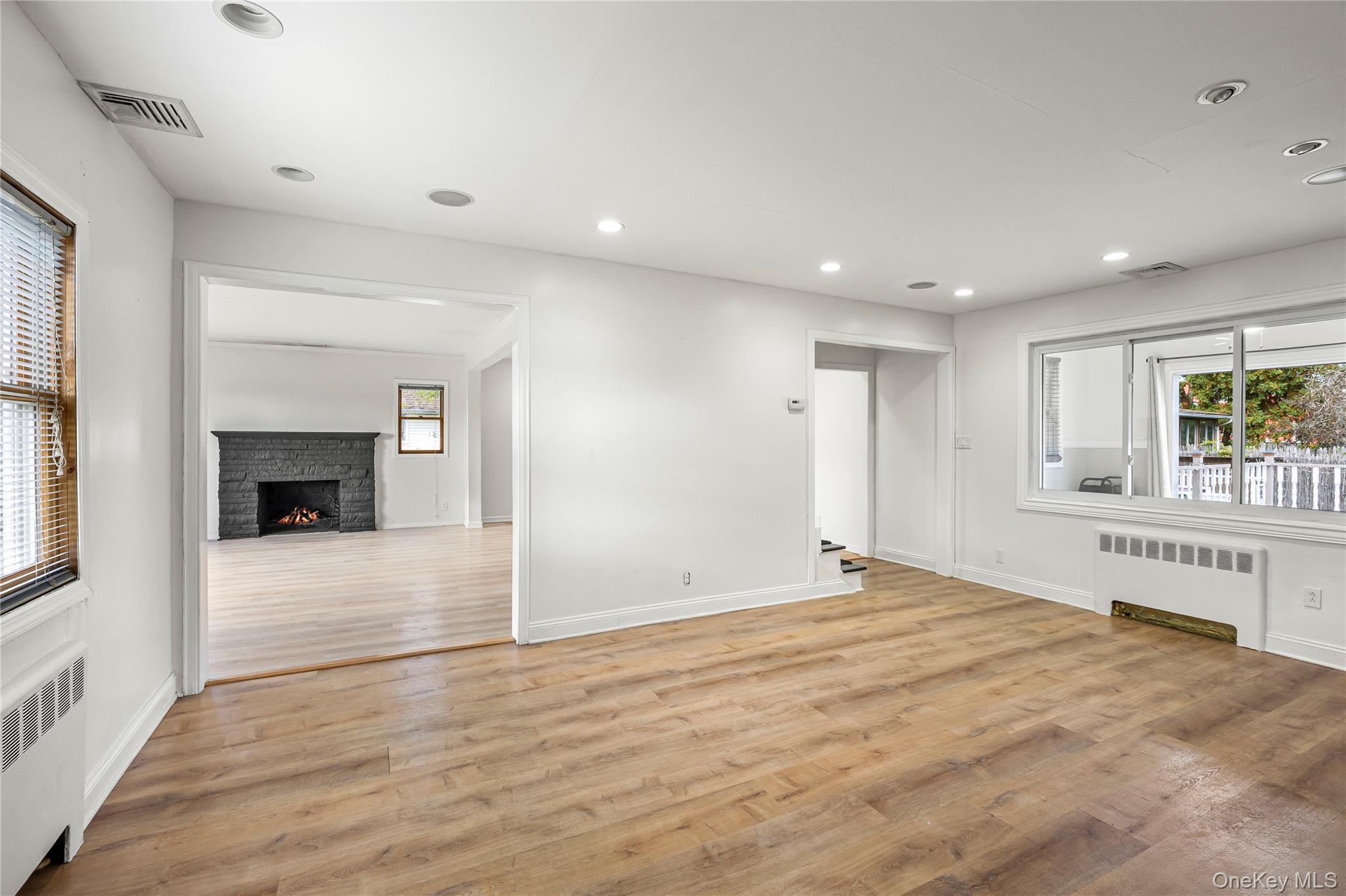 #17 photo, 187 Kennedy Avenue, ナッソー郡 Hempstead , NY 11550