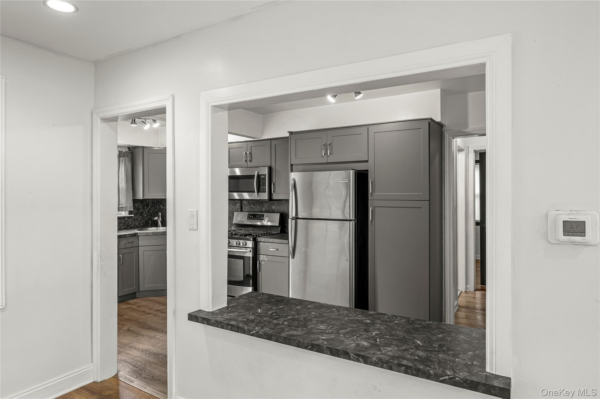 #9 photo, 187 Kennedy Avenue, ナッソー郡 Hempstead , NY 11550