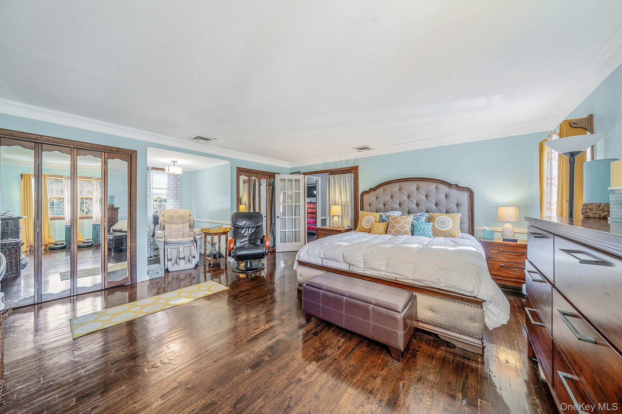 #19 photo, 28 Winfield Davis Drive, サフォーク郡 Coram , NY 11727