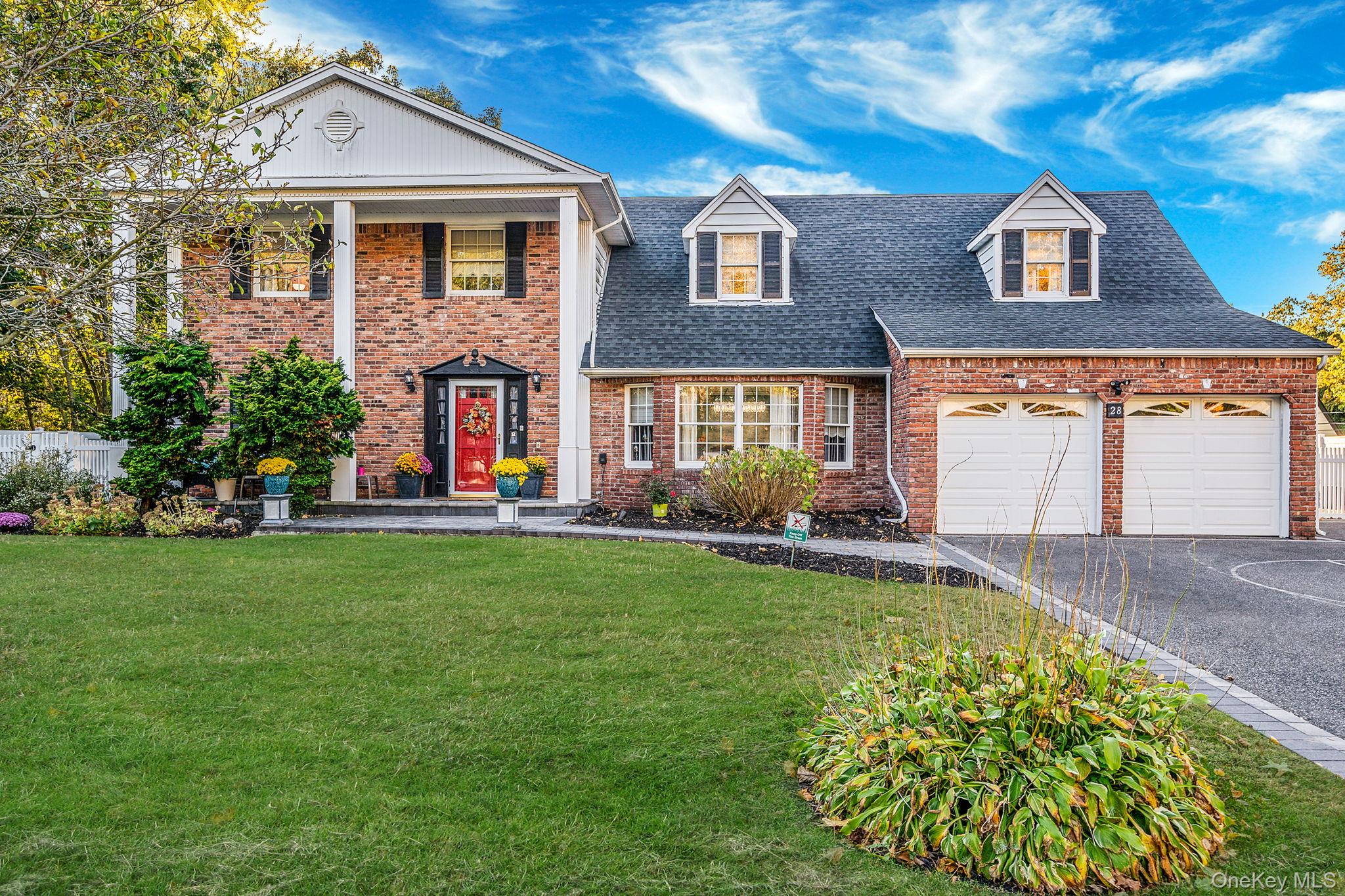 #3 photo, 28 Winfield Davis Drive, サフォーク郡 Coram , NY 11727