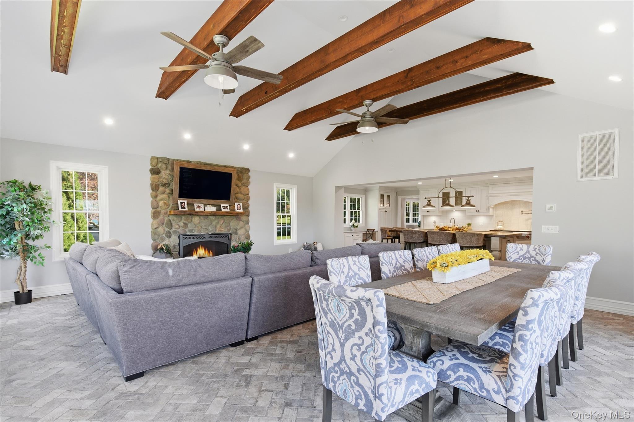 #13 photo, 17 Winchester Lane, Huntington , NY 11743