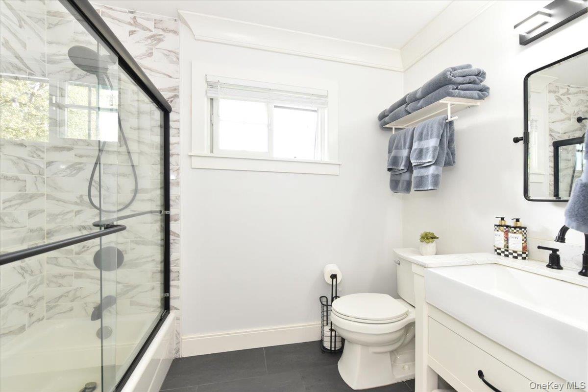 #20 photo, 321 Brendan Avenue, Massapequa , NY 11758