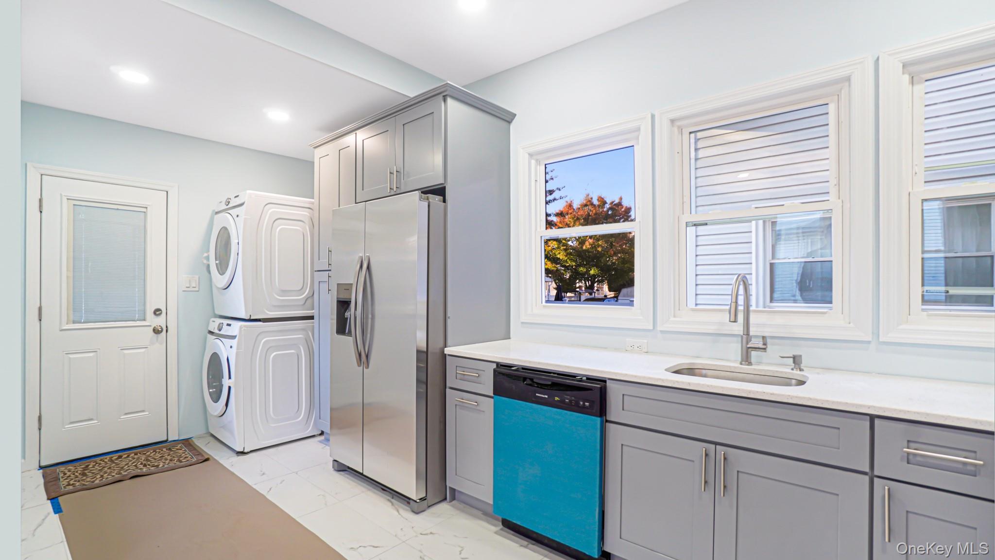 #10 photo, 106-14 217th Street, クイーンズ区 Queens Village , NY 11429