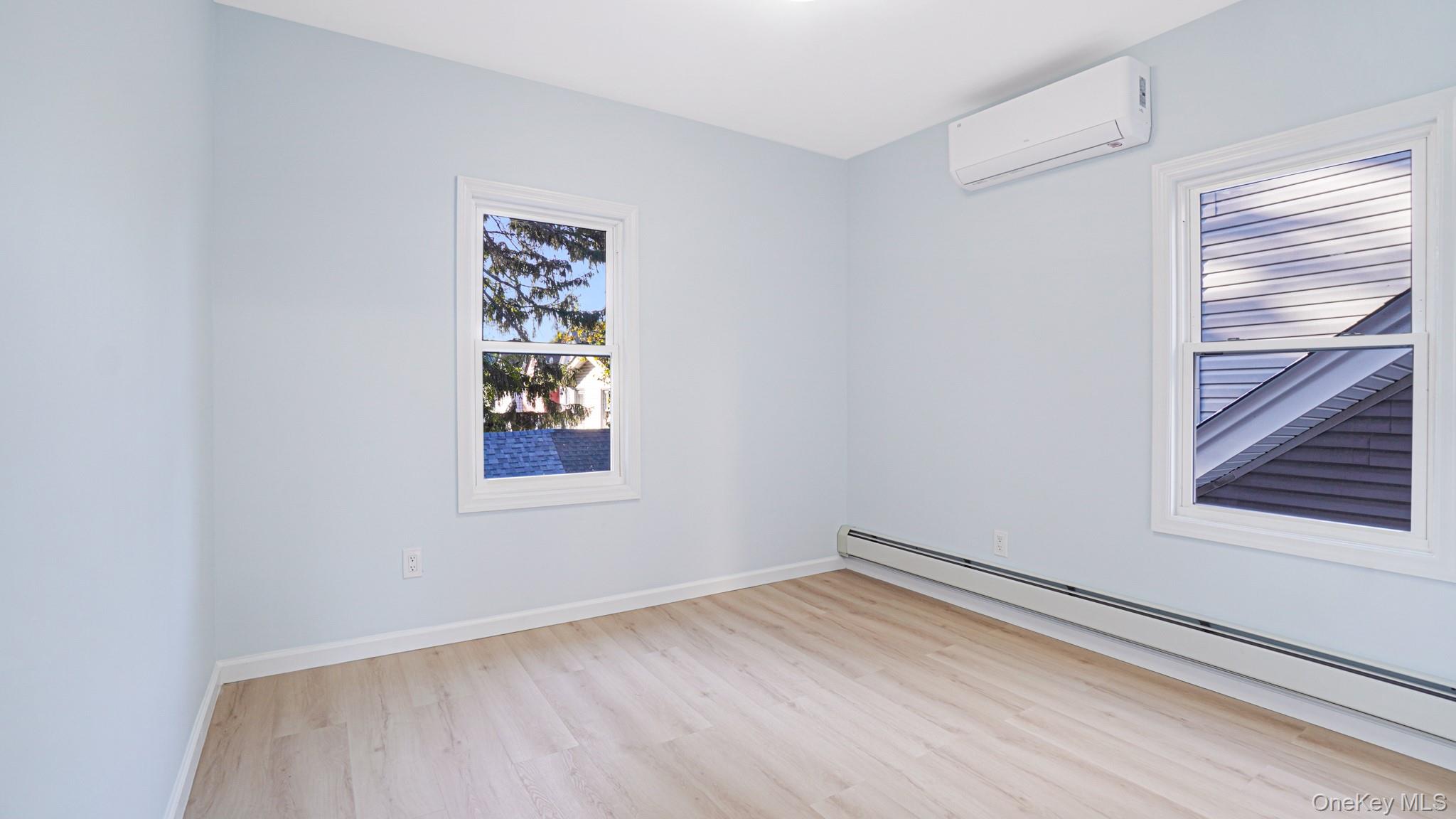 #17 photo, 106-14 217th Street, クイーンズ区 Queens Village , NY 11429