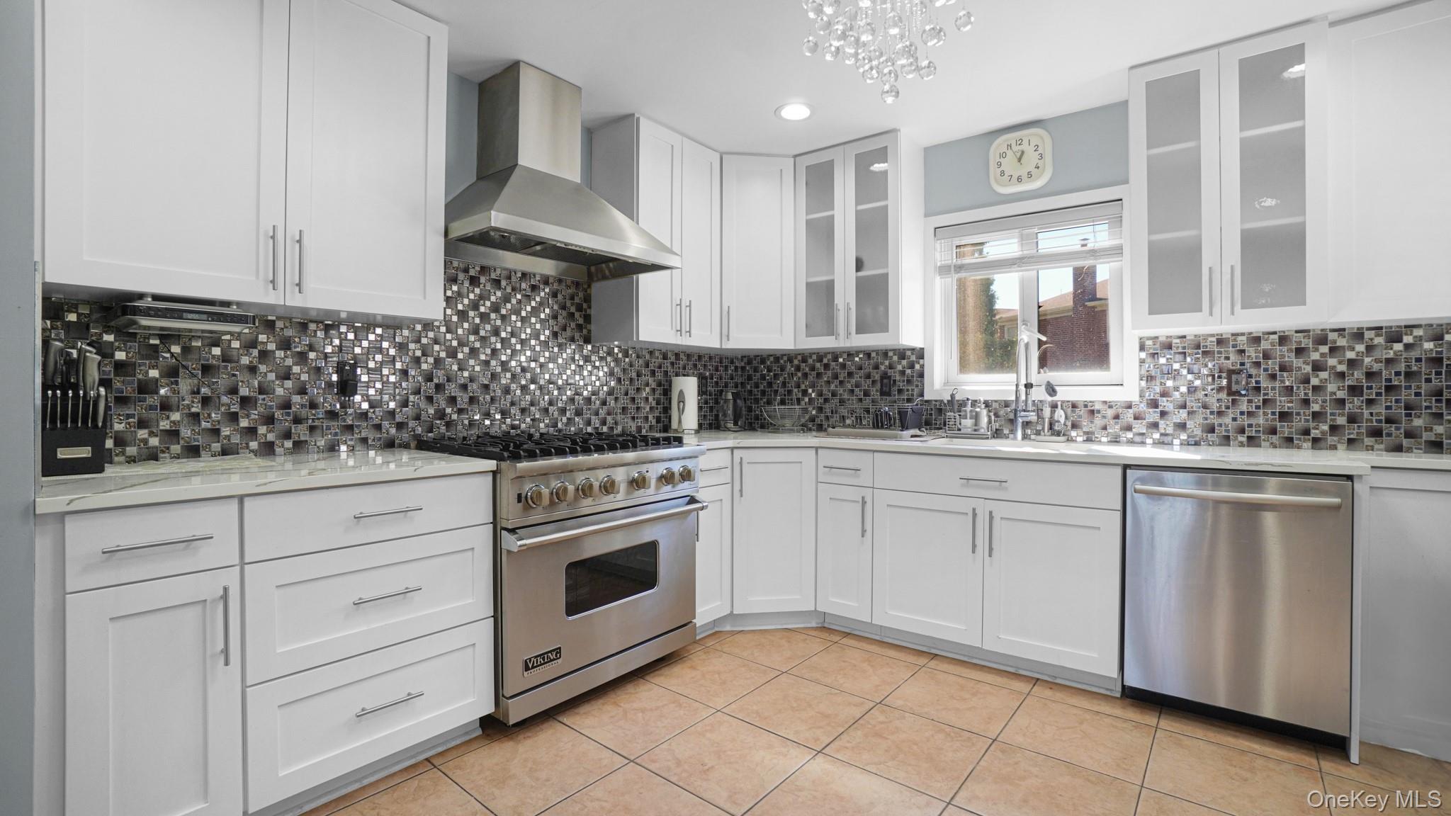 #13 photo, 14962 Powells Cove Boulevard, クイーンズ区 Whitestone , NY 11357