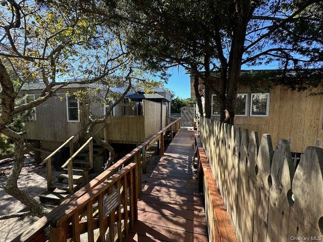 #1 photo, 187 Holly Walk, サフォーク郡 Cherry Grove , NY 11782