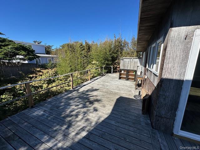 #3 photo, 187 Holly Walk, サフォーク郡 Cherry Grove , NY 11782