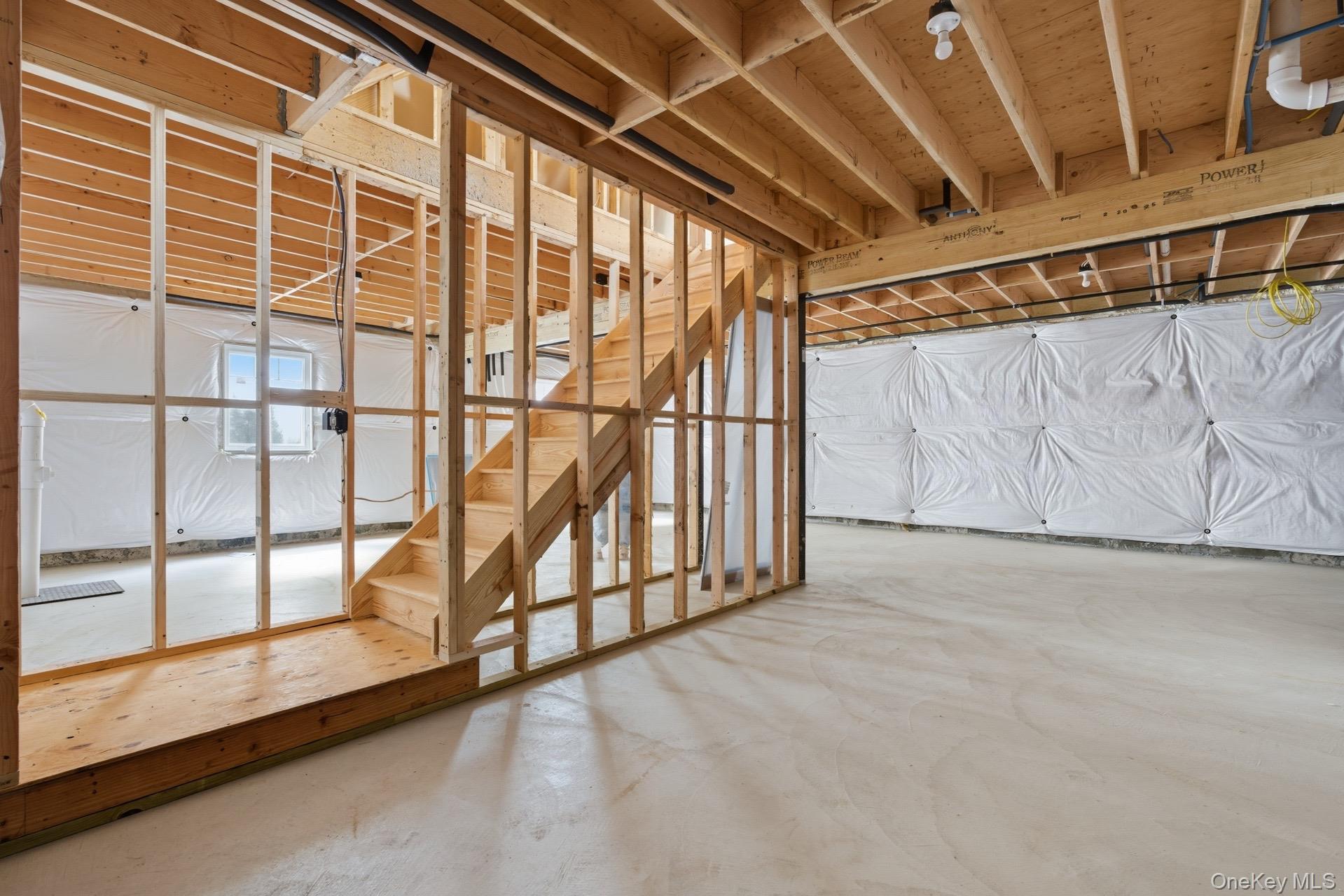 #19 photo, 35 Evergreen Avenue, サフォーク郡 Port Jefferson Station , NY 11776