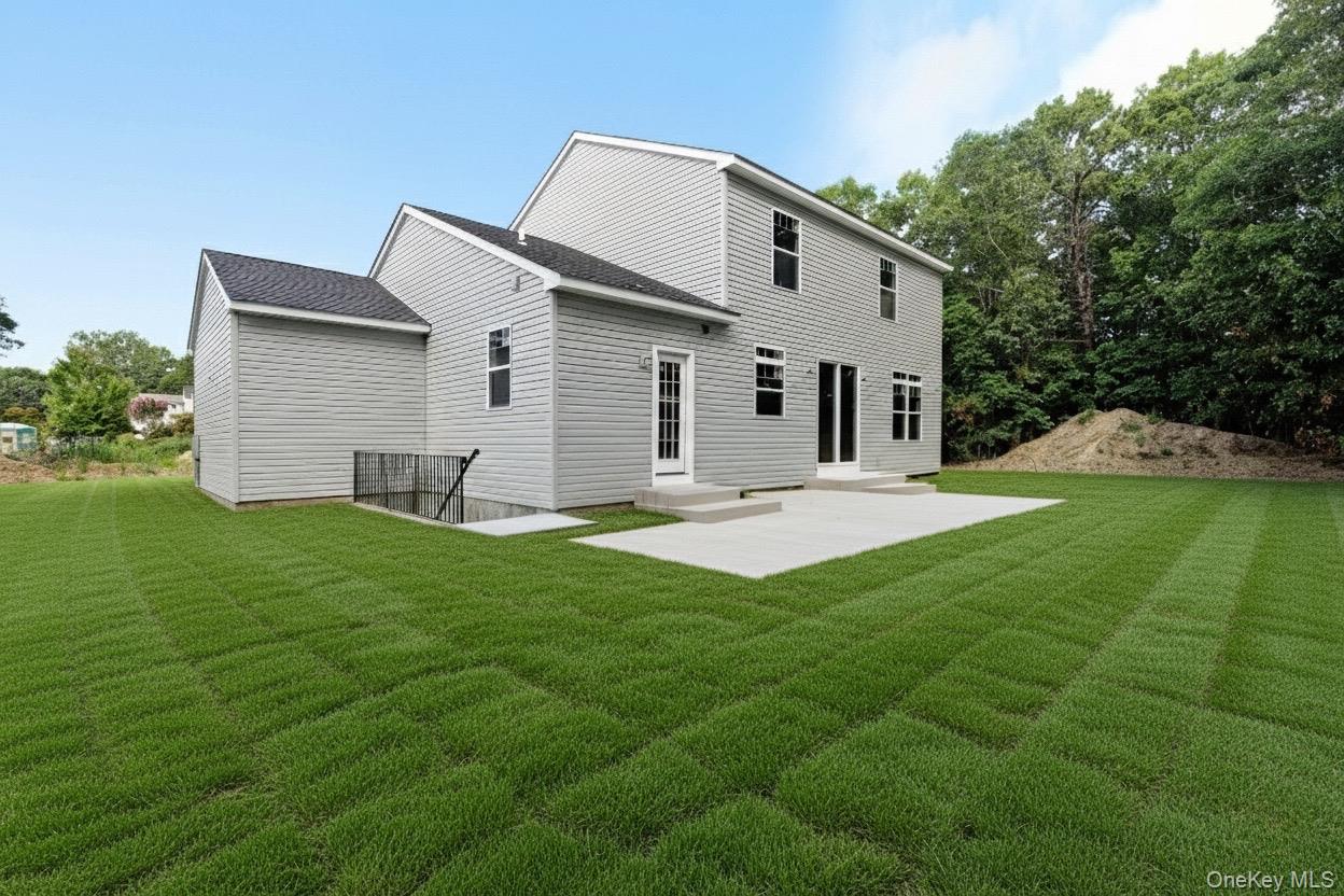 #20 photo, 35 Evergreen Avenue, サフォーク郡 Port Jefferson Station , NY 11776