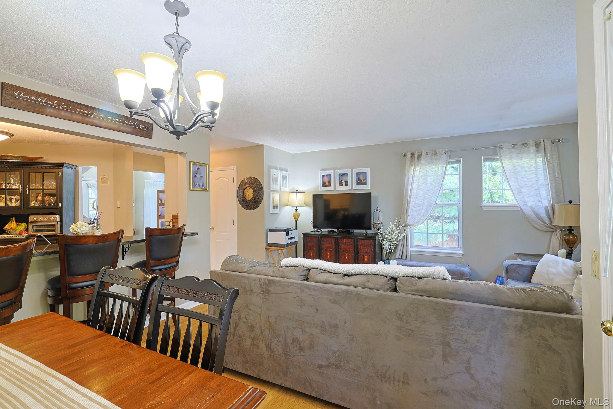 #7 photo, 209 Crestwood Court, Fishkill , NY 12524