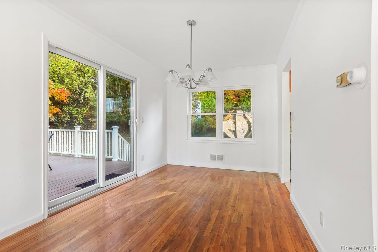 #9 photo, 270 Pembrook Drive, Yonkers , NY 10710